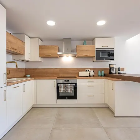 Apartment Center Bechfront 4 Persons *