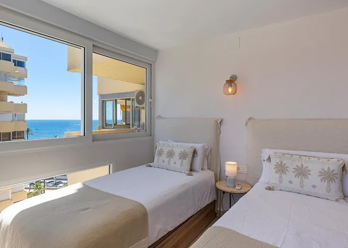 Center Bechfront 4 Persons Marbella