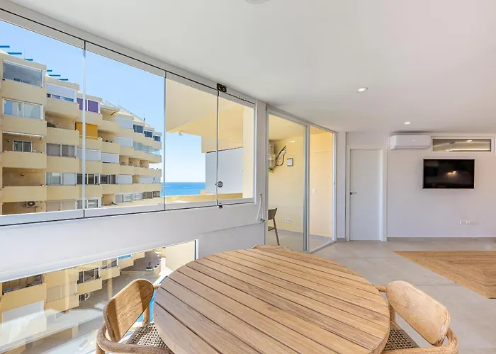 Center Bechfront 4 Persons Apartament