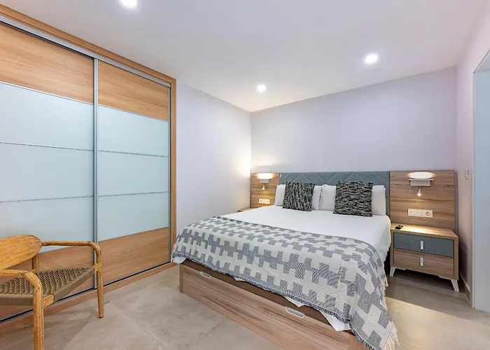 Apartament Center Bechfront 4 Persons Marbella